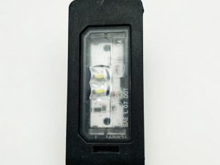 подсветка номера BMW X3 F25 [рестайлинг] 2017, 2.0 л., N20 B20 A, бензин, внедорожник 5 дв., 7193293