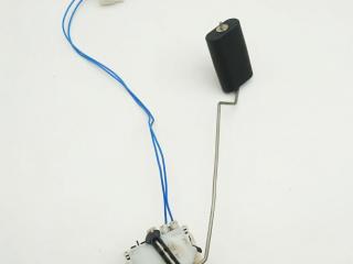 датчик уровня топлива BMW 5 серия F07/F10/F11 2011, 3.0 л., бензин, седан, 7246010