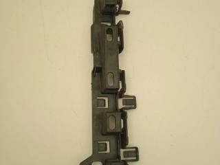 Кронштейн крепления порога BMW 5 серия G30/G31 G30 2020, 3.0 л., B58B30, бензин, АКПП, седан, 51777387341
