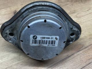 подушка крепления двигателя BMW X5 E53 2000, 3.0 л., бензин, 1096996
