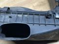 корпус воздушного фильтра BMW 3 серия F30/F31/F34 [рестайлинг] F30 2015, 3.0 л., N57 D30 A, дизель, АКПП, a300, седан, полный привод, правый руль - фото №2