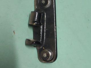 петля двери BMW 7 серия F01/F02 [рестайлинг] (2012 - 2015), 3.0 л., бензин