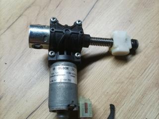 моторчик регулировки сиденья BMW 7 серия F01/F02 F01 2009, 3.0 л., N57 D30 A, дизель, АКПП, задний привод, 9168762