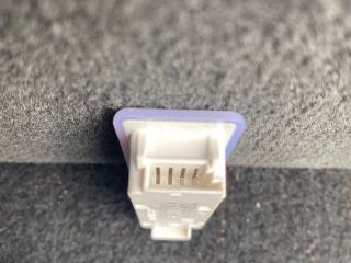 фонарь салона (плафон) BMW X5 G05 2021, 3.0 л., гибрид, АКПП, c27, внедорожник 5 дв., полный привод, 9313574