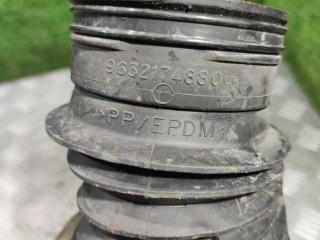 патрубок воздушного фильтра Chrysler Voyager 3 поколение 1999, 2.4 л., АКПП, минивэн