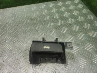 ручка открывания капота Chrysler Voyager 3 поколение 1999, 2.4 л., АКПП, минивэн