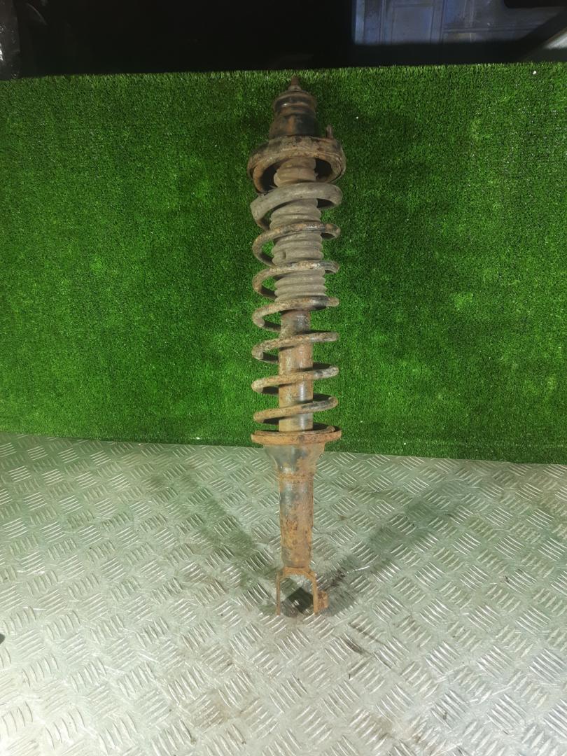 стойка задняя Rover 600 Series 1 поколение 1997, 1.8 л., бензин, МКПП - фото №1