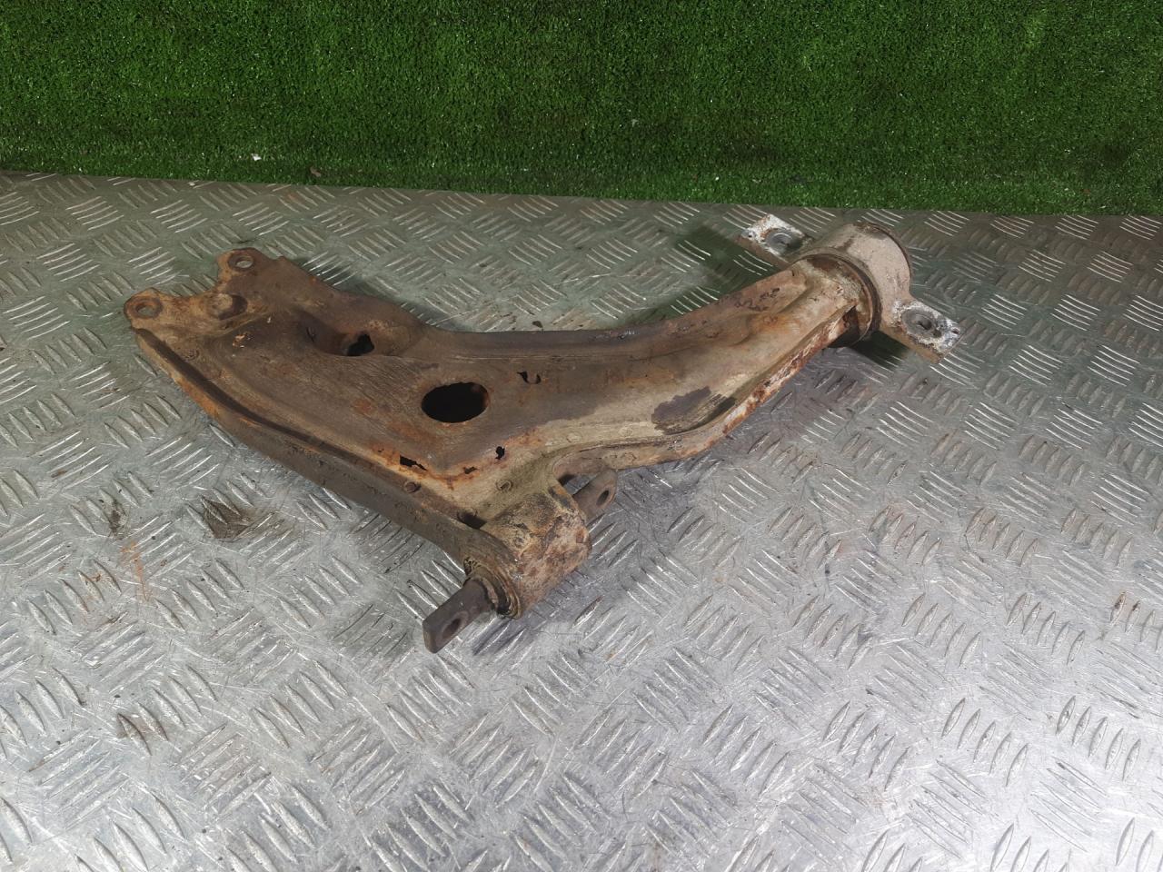 рычаг передний правый Lancia Kappa 1 поколение 1998, 2.0 л., бензин, МКПП, седан - фото №1