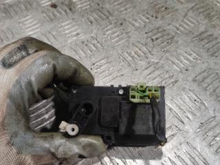 моторчик заслонки печки Kia Sportage 1 поколение 2002, 2.0 л., бензин, АКПП, внедорожник 5 дв., полный привод