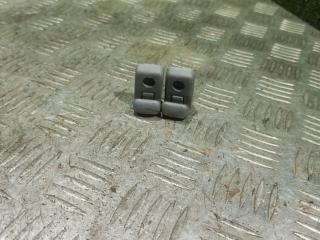 Крепление (крючок) солнцезащитного козырька Toyota Picnic 1 поколение XM10 2000, 2.0 л., 3S-FE, бензин, МКПП, минивэн