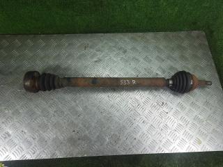полуось передняя правая (приводной вал, ШРУС) Volkswagen Golf 3 поколение 1996, 1.4 л., бензин, МКПП, универсал