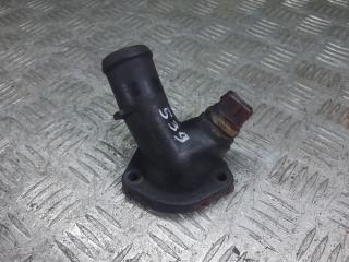 фланец (тройник) системы охлаждения Ford Mondeo 2 поколение 1997, 1.8 л., дизель, МКПП, хетчбэк 5 дв.