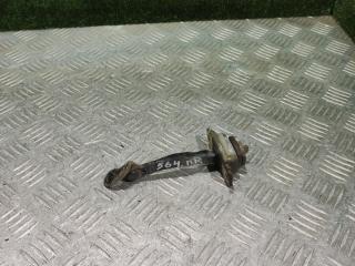 ограничитель открывания двери Hyundai Trajet 1 поколение 2004, 2.0 л., G4JP, бензин, АКПП, минивэн