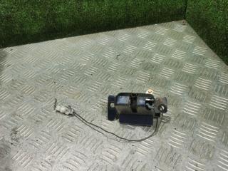 замок багажника Mazda 626 GF 1998, 2.0 л., бензин, МКПП, хетчбэк 5 дв.