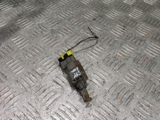 Датчик педали тормоза (лягушка) Mazda 626 GF 1998, 2.0 л., бензин, МКПП, хетчбэк 5 дв.