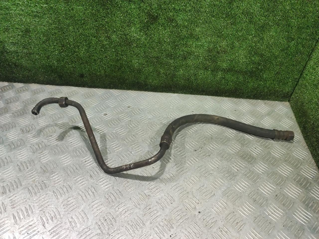 масляная трубка Mercedes-Benz T1 207-210D W601 1993, 3.0 л., дизель, МКПП - фото №1