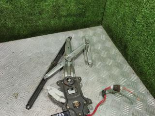 стеклоподъемник электрический передний правый Suzuki Baleno 1 поколение 2000, 1.8 л., бензин, МКПП, универсал