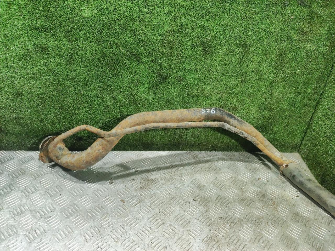 горловина топливного бака Opel Sintra 1 поколение 1998, 2.2 л., X 22 XE, бензин, МКПП, минивэн - фото №1