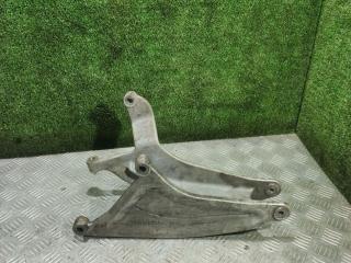 кронштейн двигателя Opel Sintra 1 поколение 1998, 2.2 л., X 22 XE, бензин, МКПП, минивэн, 10257136