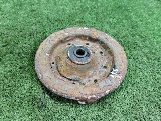 опора амортизатора верхняя (чашка) Toyota Corolla 8 поколение (E110) 1999, 2.0 л., 2C-E, дизель, МКПП, универсал