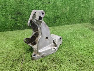 кронштейн двигателя Kia Carnival UP/GQ 2000, 2.5 л., бензин, МКПП, минивэн