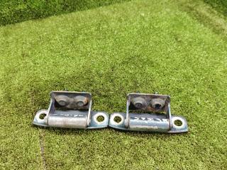 петля крышки багажника Opel Sintra 1 поколение 1998, 2.2 л., X 22 XE, бензин, МКПП