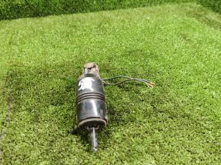 насос (моторчик) омывателя стекла Opel Sintra 1 поколение 1998, 2.2 л., X 22 XE, бензин, МКПП