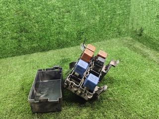 блок предохранителей Nissan Almera N15 1998, 2.0 л., дизель, МКПП, седан