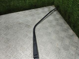 щеткодержатель задний Renault Laguna 1 поколение 1998, 1.8 л., бензин, МКПП, хетчбэк 5 дв.