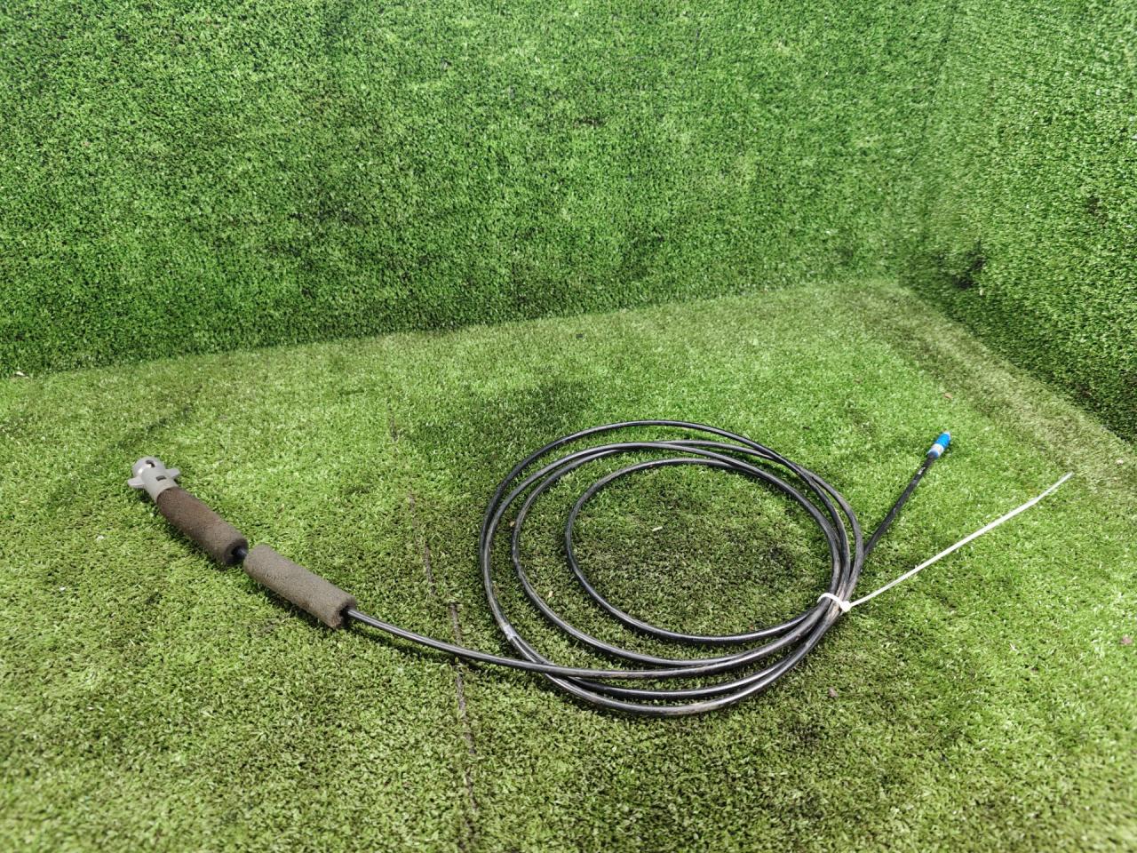 трос открывания лючка топливного бака Rover 600 Series 1 поколение 1997, 2.0 л., бензин, МКПП, седан - фото №1