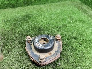 опора амортизатора верхняя (чашка) Nissan Almera Tino V10 2002, 2.2 л., дизель, МКПП, минивэн