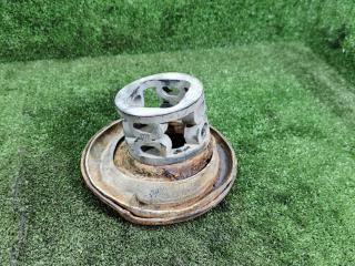 опора амортизатора нижняя (чашка) Renault Laguna 1 поколение 1997, 1.8 л., бензин, МКПП, хетчбэк 5 дв.