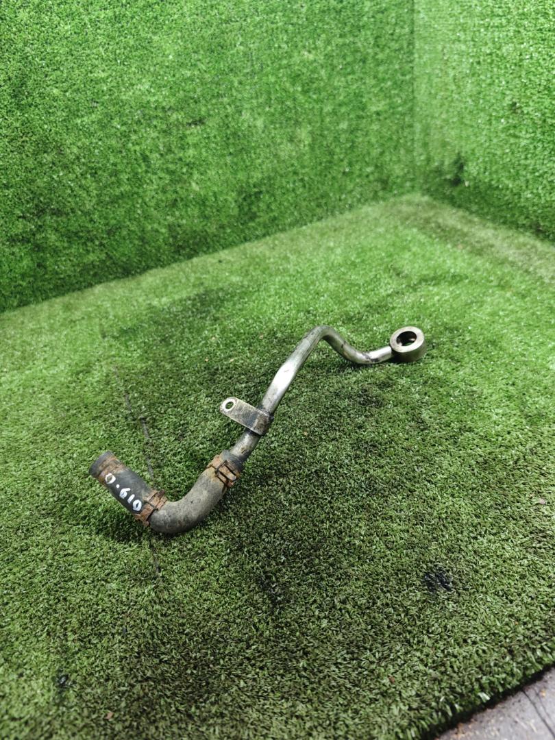 трубка охлаждающей жидкости Toyota Picnic 1 поколение XM10 2000, 2.2 л., дизель, МКПП, минивэн - фото №1