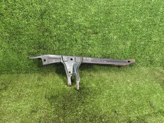 передняя панель крепления облицовки (телевизор) Toyota Picnic 1 поколение XM10 2000, 2.2 л., дизель, МКПП, минивэн