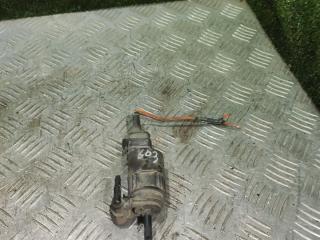 насос (моторчик) омывателя стекла Renault Laguna 1 поколение 1998, 1.8 л., бензин, МКПП, хетчбэк 5 дв.