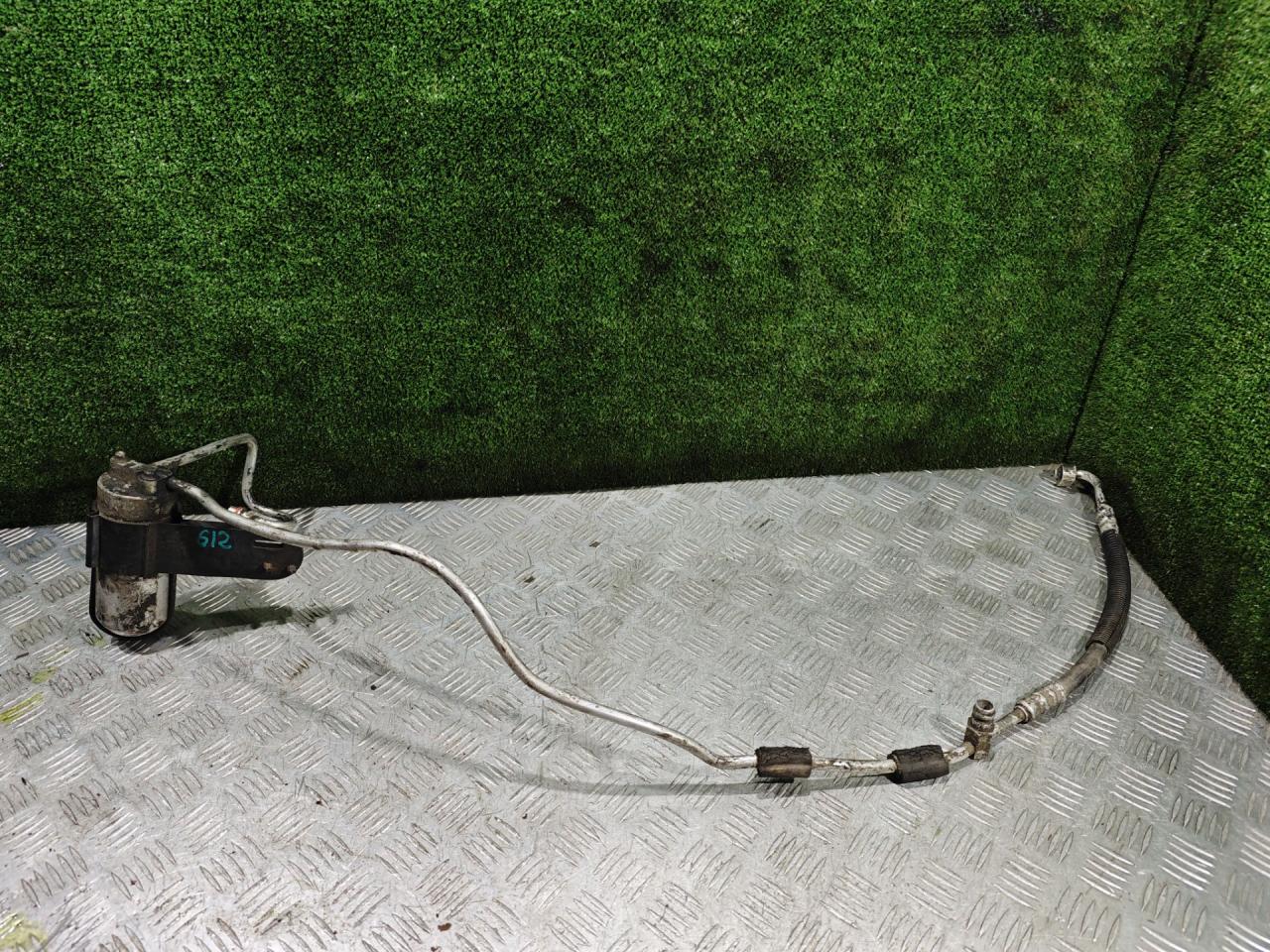 трубка кондиционера Chrysler 300M 1 поколение 2002, 2.7 л., бензин, АКПП, седан - фото №1