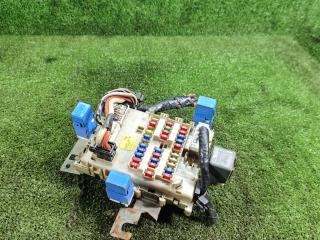 блок предохранителей Nissan Almera Tino V10 2002, 2.2 л., дизель, МКПП, минивэн