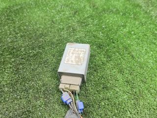 блок управления стеклоподъемниками Kia Carnival UP/GQ 2000, 2.9 л., TDi, дизель, МКПП, минивэн