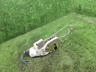 замок двери передней левой Mitsubishi Space Wagon 3 поколение (Typ N50) 2000, 2.4 л., GDi, бензин, МКПП, минивэн