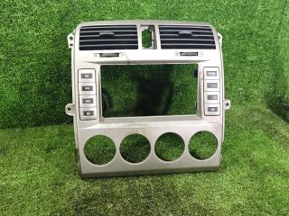 накладка на торпедо (консоль) Kia Carnival 1 поколение [рестайлинг] 2005, 2.9 л., CRDi, дизель, АКПП, минивэн