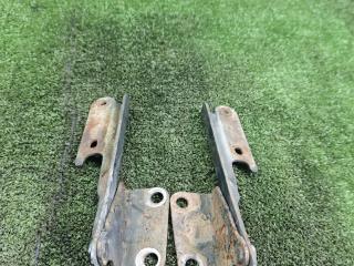 петля капота Mazda 626 GE [рестайлинг] 1995, 2.0 л., бензин, АКПП, седан