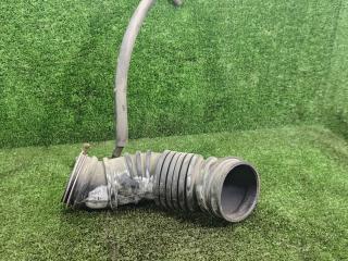 патрубок воздушного фильтра Mitsubishi Space Wagon 3 поколение (Typ N50) 2000, 2.4 л., GDi, бензин, МКПП, минивэн, MR373274