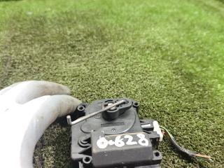 моторчик заслонки печки Mitsubishi Space Wagon 3 поколение (Typ N50) 2000, 2.4 л., GDi, бензин, МКПП, минивэн