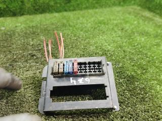 блок предохранителей Mercedes-Benz E-Класс W210/S210 [рестайлинг] 1999, 2.2 л., дизель, АКПП, седан