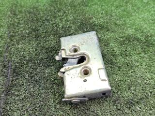 замок двери задней правой Audi 100 С3 1984, 1.8 л., бензин, МКПП, седан