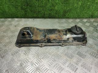 клапанная крышка Audi 100 С3 1984, 1.8 л., бензин, МКПП, седан