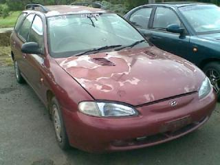 Hyundai Lantra J2