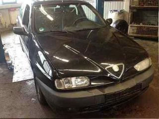 Alfa Romeo 146 1 поколение