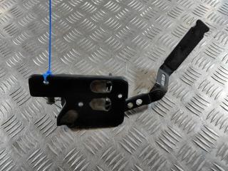 захватный крюк капота Volkswagen Phaeton 1 поколение 2005, 4.2 л., BGH, бензин, АКПП, седан, 3D0823480D