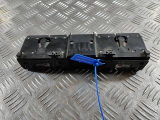 пепельница Volkswagen Phaeton 1 поколение 2005, 4.2 л., BGH, бензин, АКПП, седан, 3D0857301C